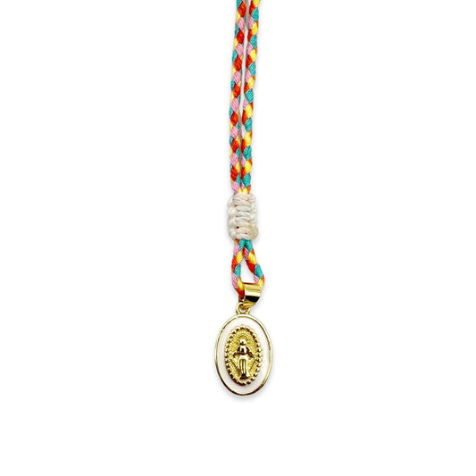 Stringkette mit Madonna Anhänger Weiss