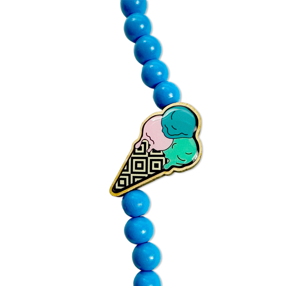 mobile phone chain in denim blue with ice wooden pin