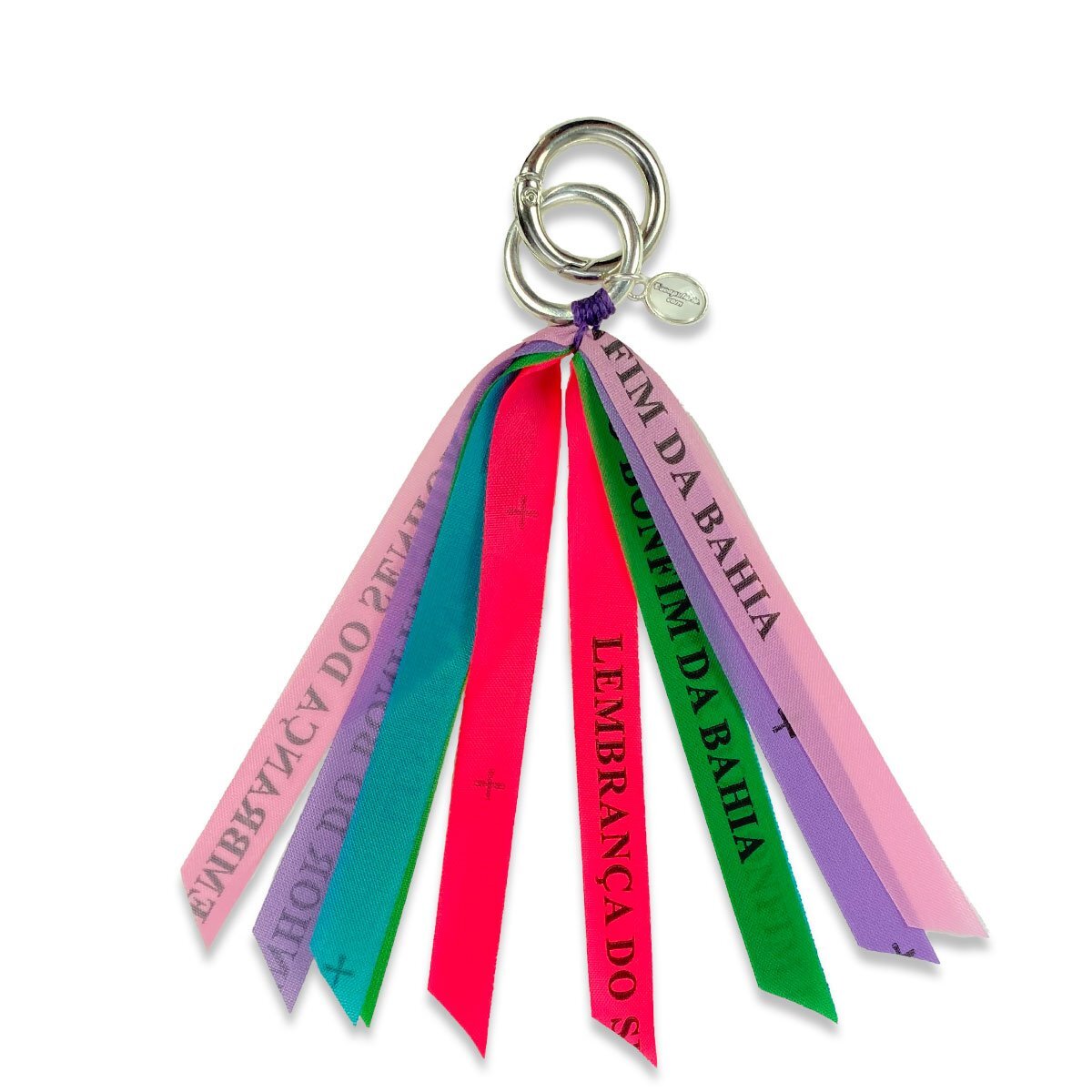 Escapulario Anhänger Rosa Flieder aus Bonfimbändern als zarter Glücksbringer Bagcharm für Handtaschen und Taschen das perfekte Geschenk für modebewusste Frauen.