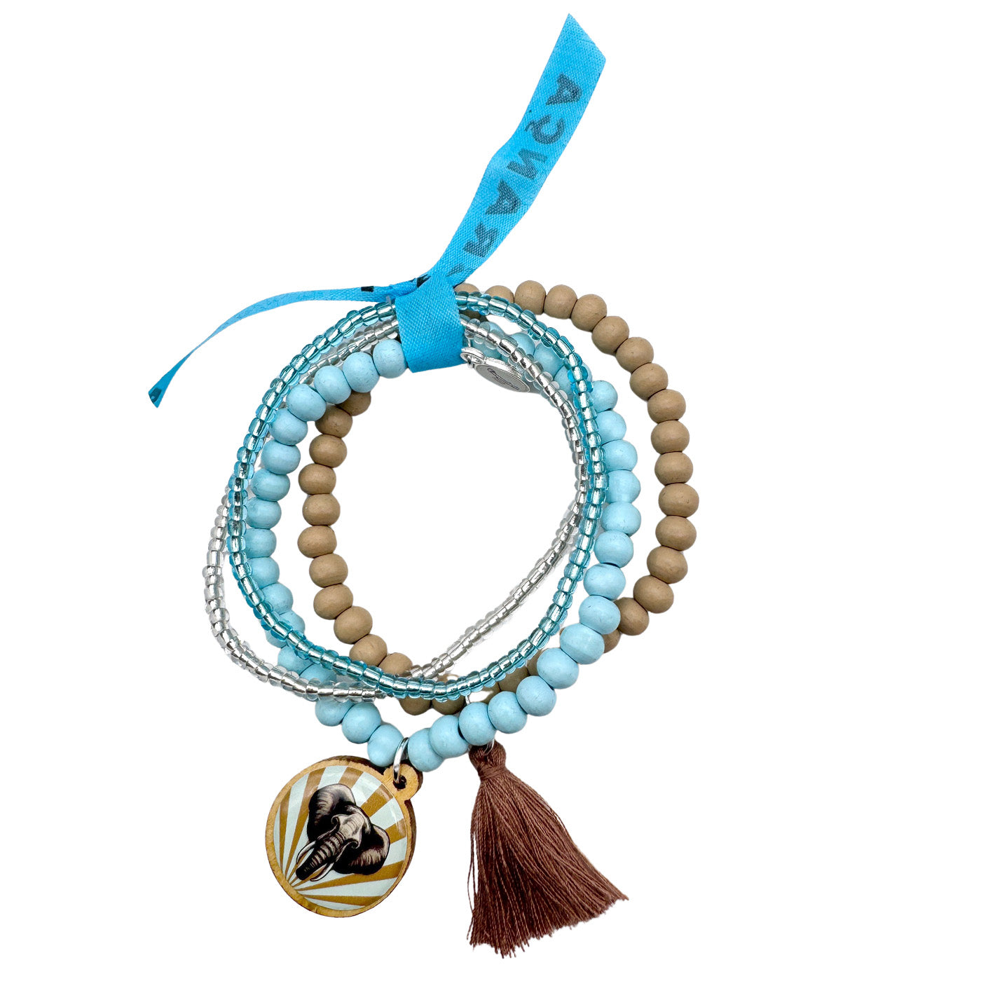 Escapulario Armbandset mit Elefantenpin in sanften Beige- und Hellblautönen – natürlicher Armschmuck für Frauen und jeden Alltagslook.