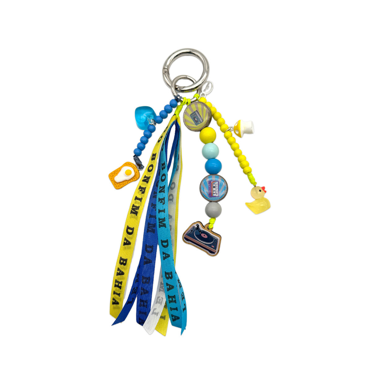 Escapulario Taschenanhänger Disco mit Bonfim Glücksbringern als glitzernder Bagcharm für Handtaschen perfekt als Geschenk für feierwütige Damen.