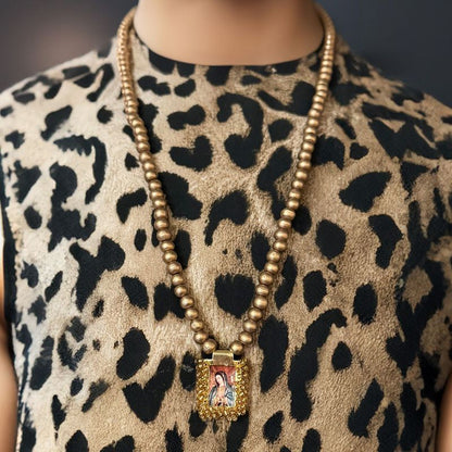 Scapular wooden necklace gold with Madonna motif 
