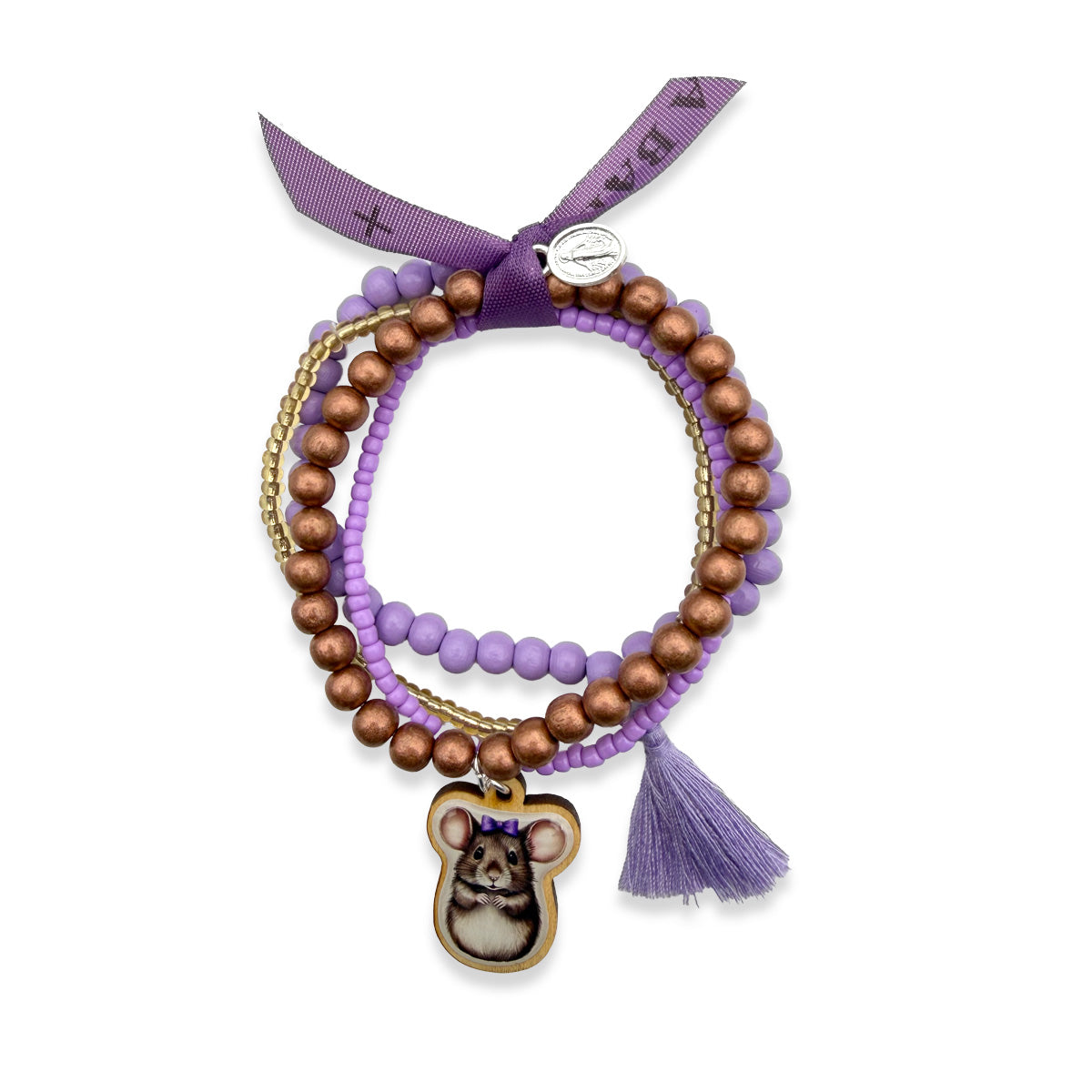 Escapulario Armbandset mit Maus-Holzpin, fliederfarbenen Holzperlen, kupferfarbenen Akzenten, feinen Glasperlen, fliederfarbener Quaste und Bonfimband.