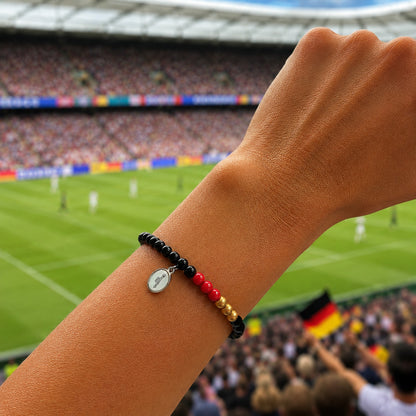 Schwarzes Perlenarmband mit Deutschland Farbakzent in Schwarz Rot Gold für Damen