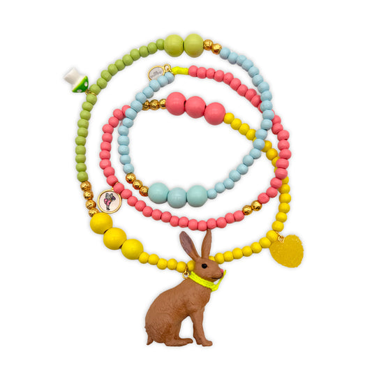 Holzperlenkette „Glückshase“ – Pastellfarben