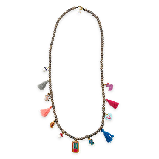 Holzkette Mix aus 6mm Perlen mit Charms und Sardinendose