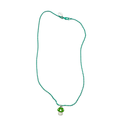 Escapulario Halskette für Damen als Metallic Kugelkette in Grün mit Kunststoff-Pilzanhänger.