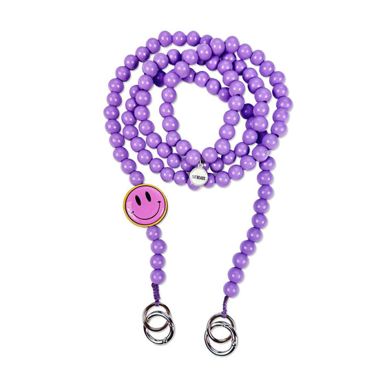 Escapulario Handykette in Flieder mit Smile-Holzpin und Metallkarabinern als Gute-Laune-Handykette für Frauen.