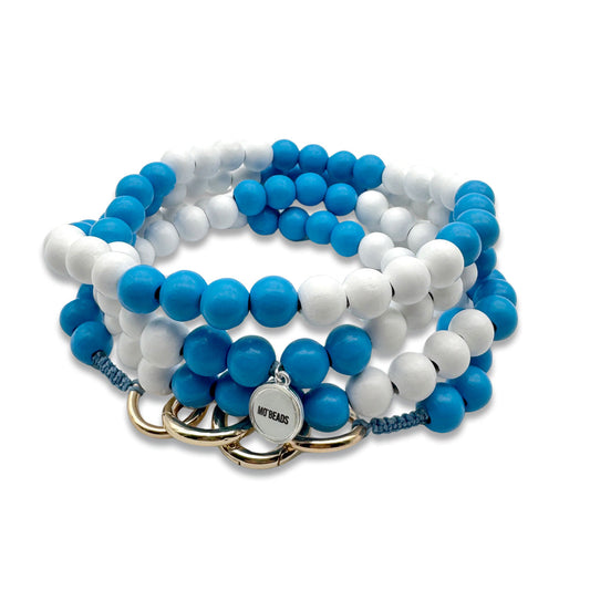 Escapulario Handykette aus Holzperlen in Weiss-Jeans, klassische Smartphonekette mit frischem Farbkontrast.