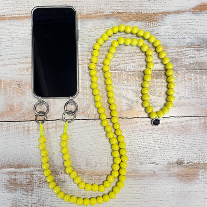 Escapulario Handykette Lemon mit zitronengelben Perlen und Karabinern als spritziges Sommer-Handyband für dein Smartphone.