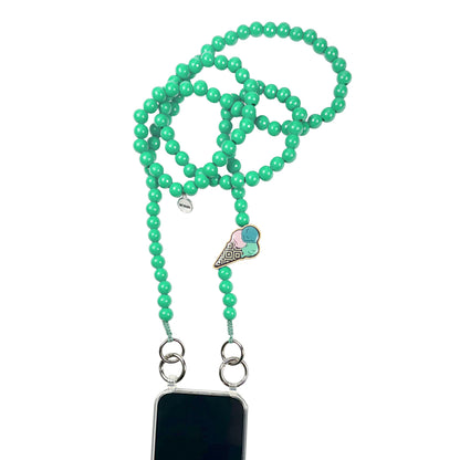Escapulario Handykette in Mint mit Eis-Holzpin, bunten Perlen und Karabiner als süßes Sommer-Handyband für Damen.