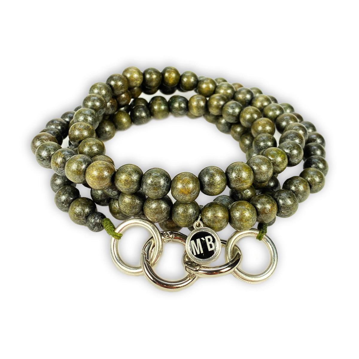 Escapulario Handykette in Olive mit matten Perlen und Karabinern als lässiges Handyband in Naturtönen.