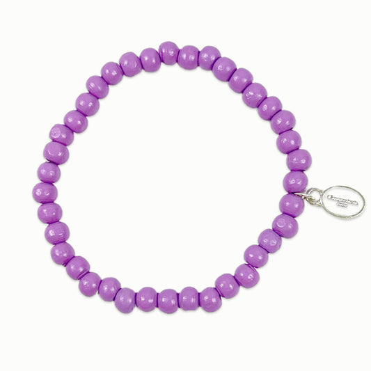 Escapulario Holzperlenarmband in Flieder aus 6mm Holzperlen mit elastischem Band als zartes romantisches Armband für Damen.