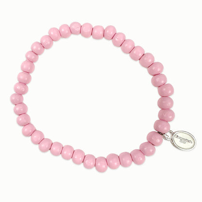 Escapulario Holzperlenarmband in Rosa aus 6mm Holzperlen mit elastischem Band als zartes feminines Armband für Damen.
