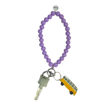 Escapulario Schlüsselkette Flieder als zartes feminines Accessoire für den Alltag eine romantische Geschenkidee für modebewusste Damen.
