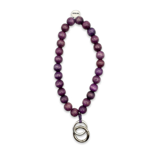 Escapulario Schlüsselkette Lila als feminines Statement Accessoire für den Alltag eine romantische Geschenkidee für modebewusste Frauen.