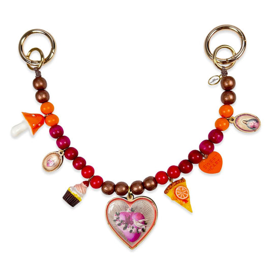 Escapulario Taschenkette Herz als romantische Taschenkette für Handtaschen und Taschen eine liebevolle Geschenkidee für modebewusste Damen.