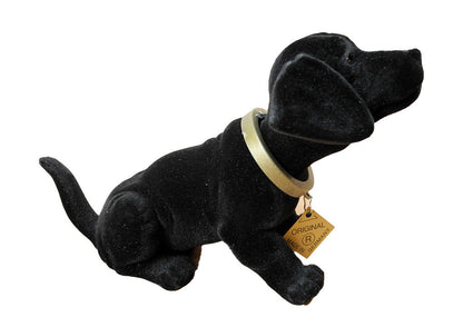 Escapulario Original Wackeldackel Klein Schwarz Flock als stilvolles Autozubehör für die Heckablage als coole Retro Deko und Geschenk für Autoliebhaber.